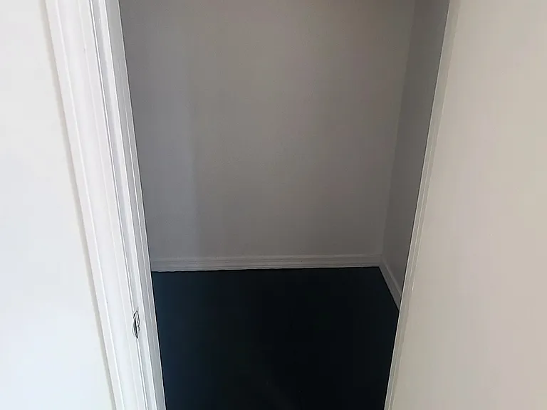 walk in closet