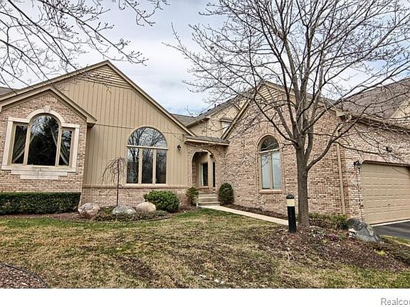 2nd image of 2124 Clearwood Ct