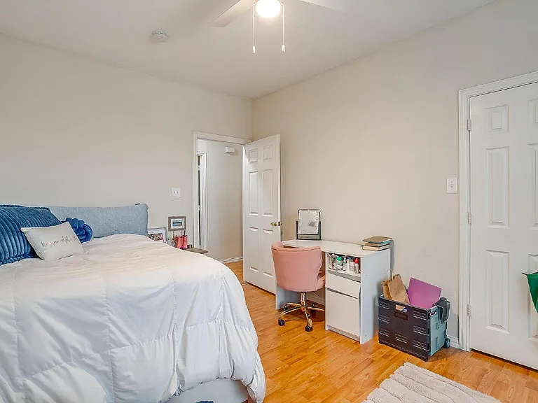2700 McCart Ave — Photo 21