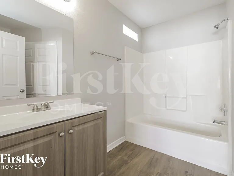 609 Greys Ferry Rd — Photo 9