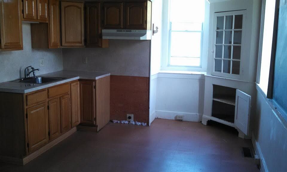2nd image of 119 Browns Mill Rd