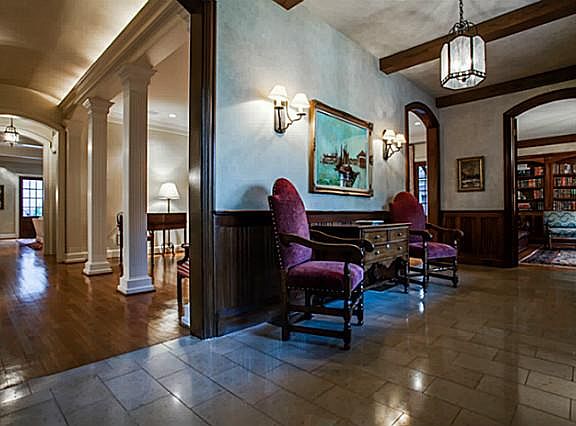 5th image of 3608 Lindenwood Ave