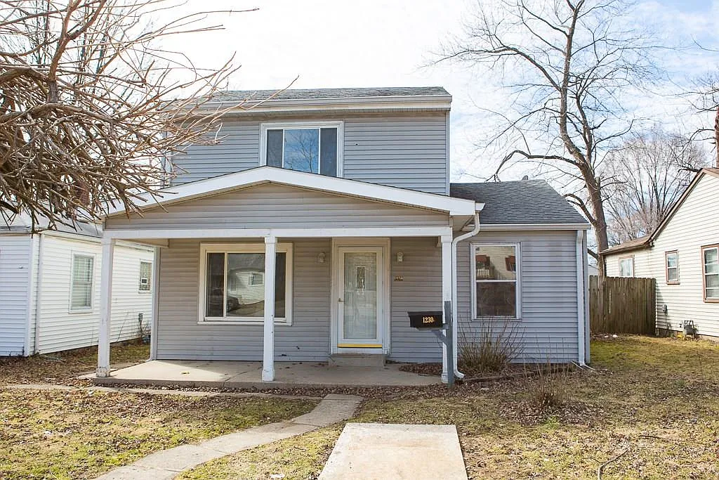 1230 N Somerset Ave photo 1
