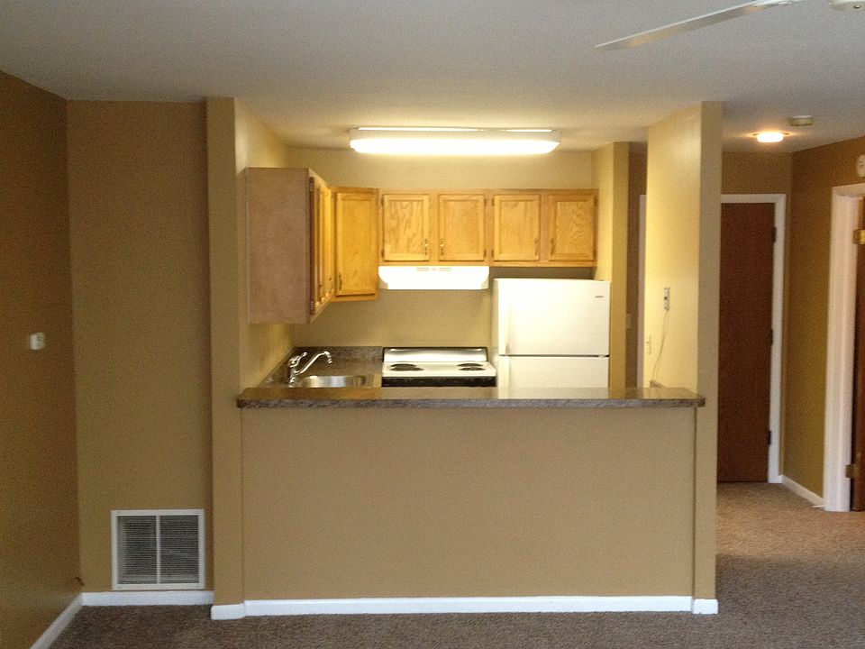 1st image of 5810 Oakwood Dr Unit 3D