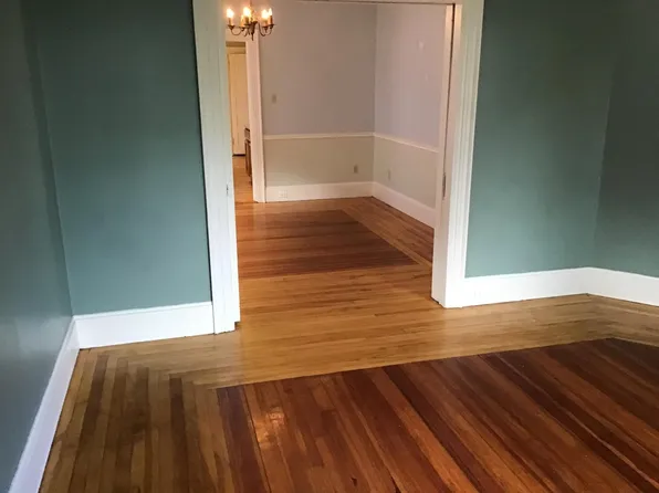 532 Brighton Ave, Portland, ME 04102