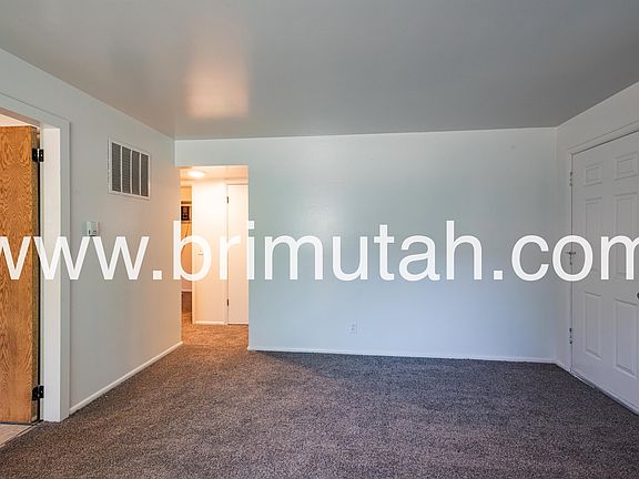 3rd image of 1310 S Lincoln St #B
