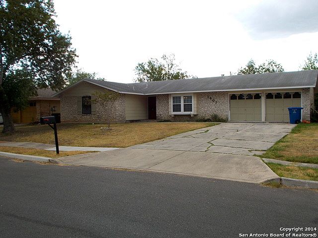 1st image of 1807 Harpers Ferry Dr
