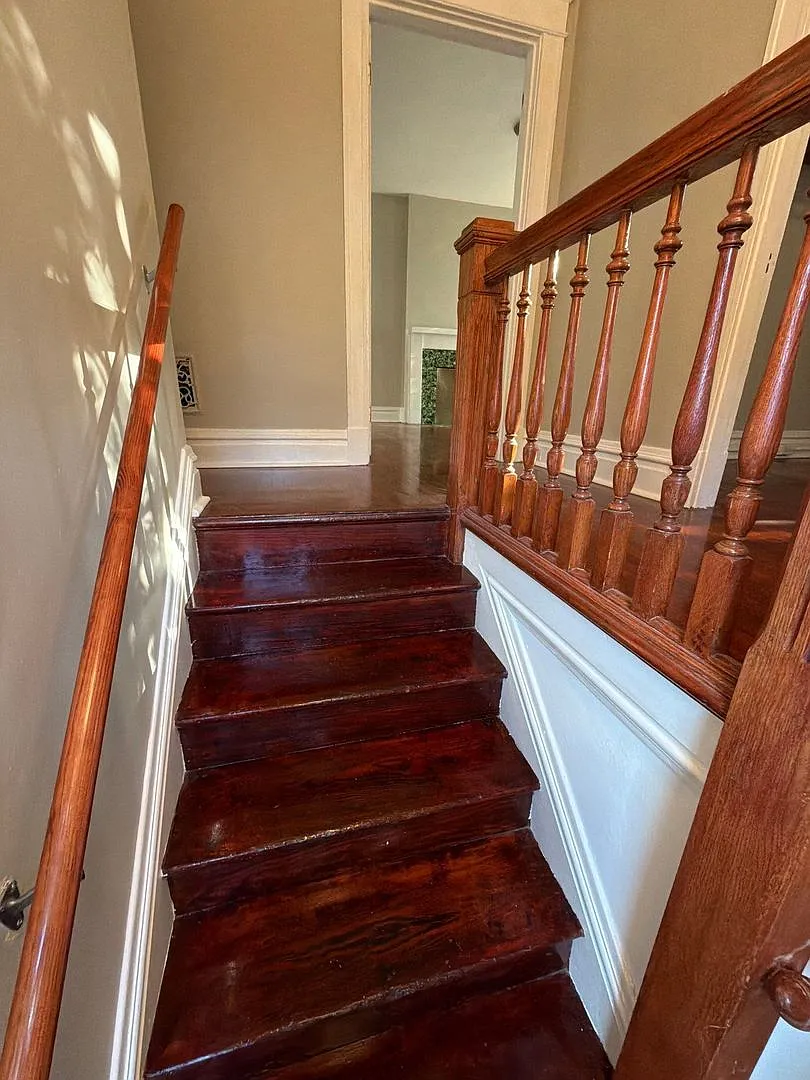 2256 Blendon Place (Multi-Family) — Photo 2