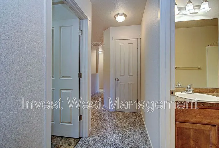 5215 NE 83rd Pl — Photo 16