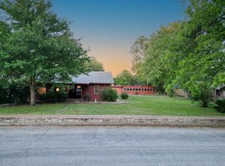 1326 N C St, Arkansas City, KS 67005