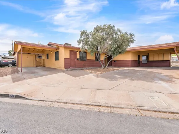 242 Nebraska Ave, Henderson, NV 89015