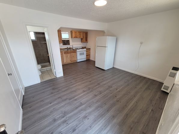 410 W 8th St #4