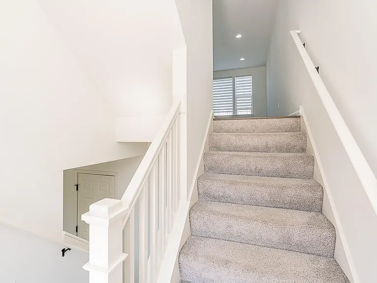 4637 Bradley Cir — Photo 22