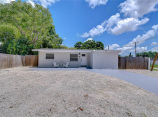 2714 E 98th Ave, Tampa, FL 33612