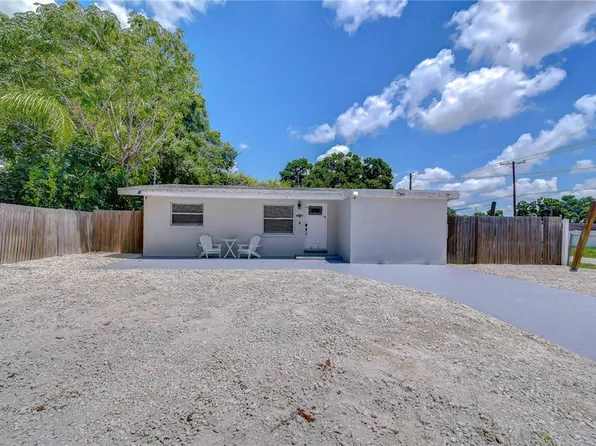 2714 E 98th Ave, Tampa, FL 33612