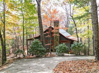 1030 Lost Forest Rd, Ellijay, GA 30536