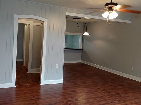 5th image of 1248 N College Ave