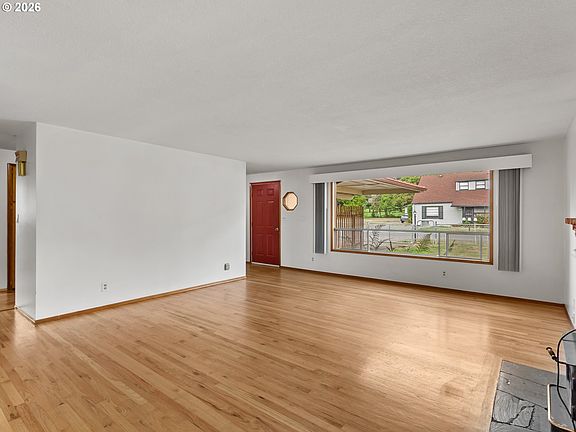 5th image of 3714 C St