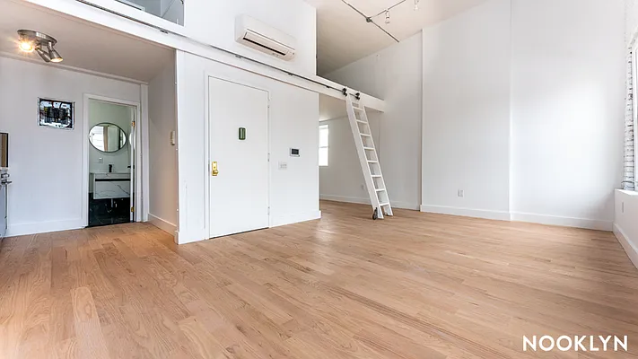 Rented by Nooklyn NYC LLC | media 17