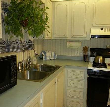 5th image of 5287 81st St N APT 22