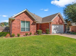 1915 Hollybranch Dr, Tyler, TX 75703