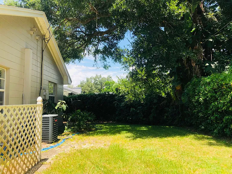 1625 Tioga Trl — Photo 33