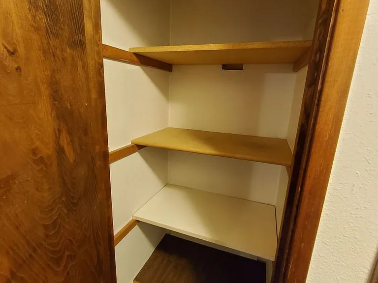 14th Street Apartments — Photo 8