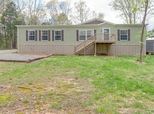 142 Reddon Crossing Rd, Charlotte, TN 37036