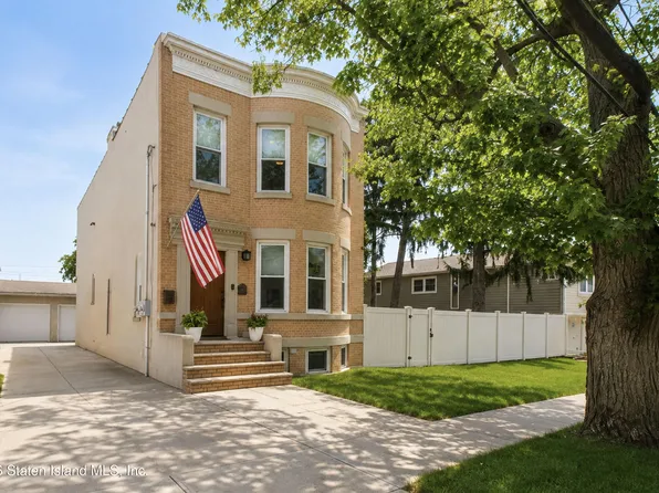 25 Meadow Ave, Staten Island, NY 10304