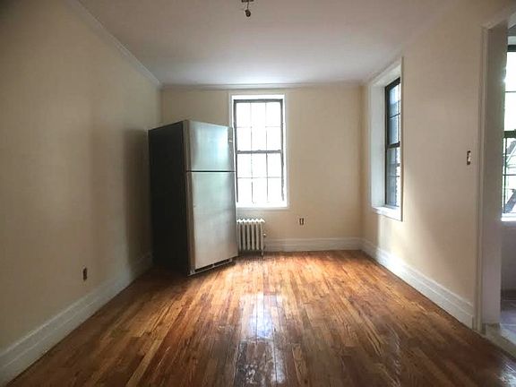 4th image of 2588 7th Ave APT 4R