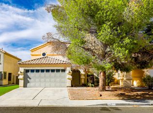 371 Lander Dr, Henderson, NV 89074
