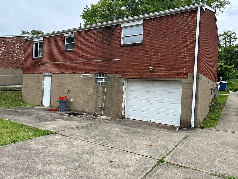 7966 Aber Rd — Photo 20