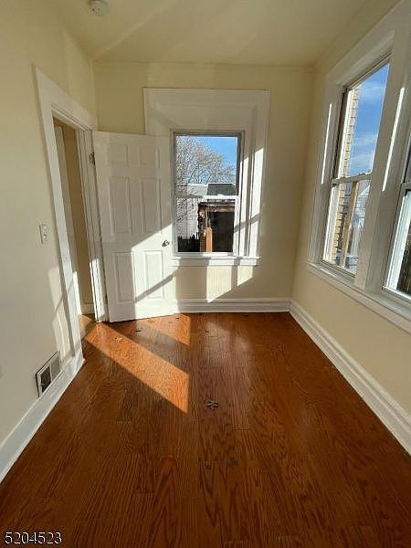 1st image of 48 Salem St #1