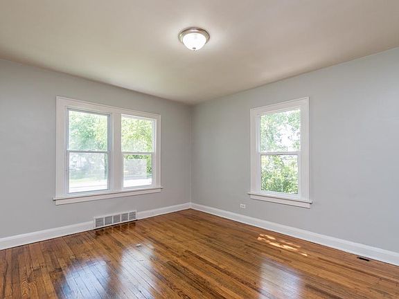 5th image of 2024 Dickey Ave