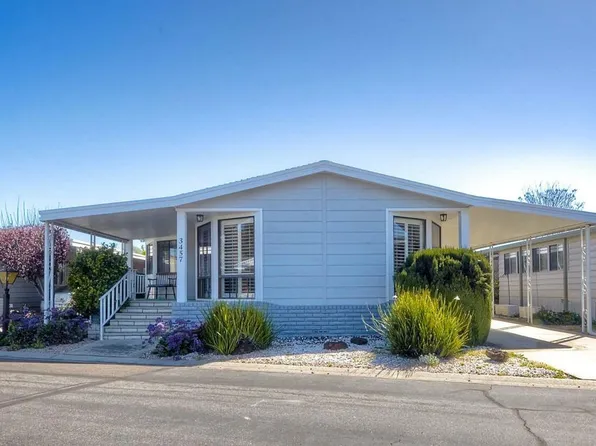 3457 Don Jose Dr, Carlsbad, CA 92010