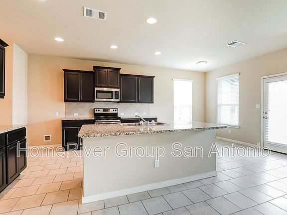 5th image of 2154 Flintshire Dr
