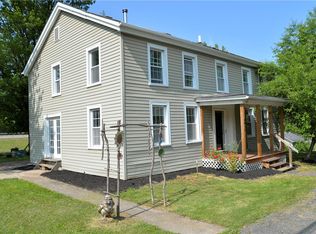 3511 Vienna St, Palmyra, NY 14522