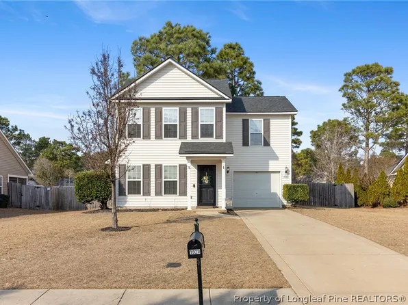 1920 Sir Michael Dr, Hope Mills, NC 28348