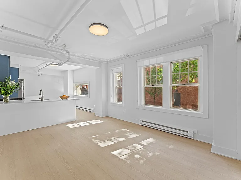 Kitchen/Living Space