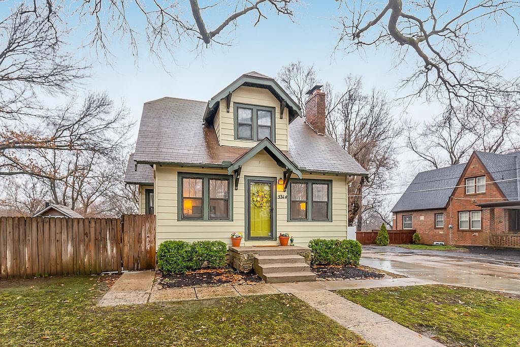5314 Lowell St, Overland Park, KS 66202 Zillow