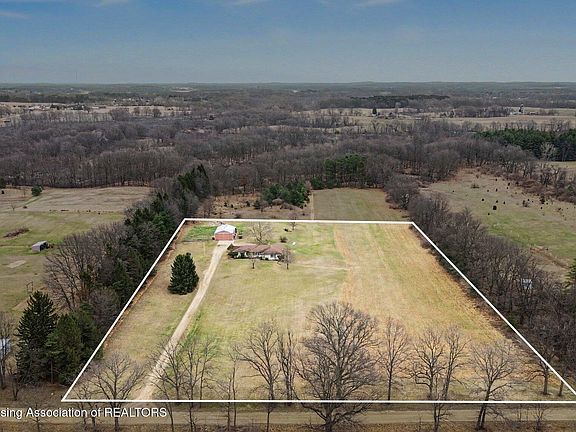 2nd image of 9055 Randolph Rd