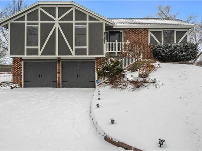 15707 W 126th St, Olathe, KS, 66062