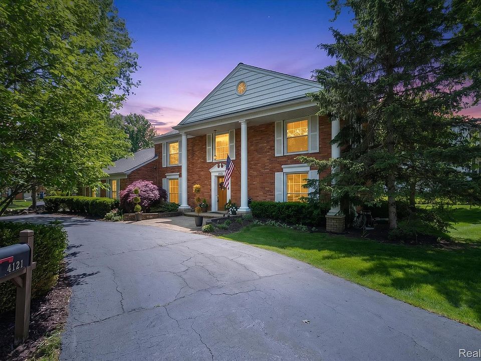 1st image of 4121 Antique Ln