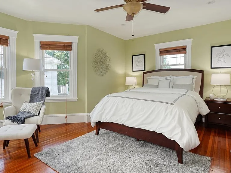 7 Vincent Ave — Photo 16