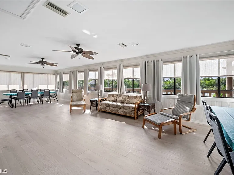 17611 Marco Island Ln — Photo 36