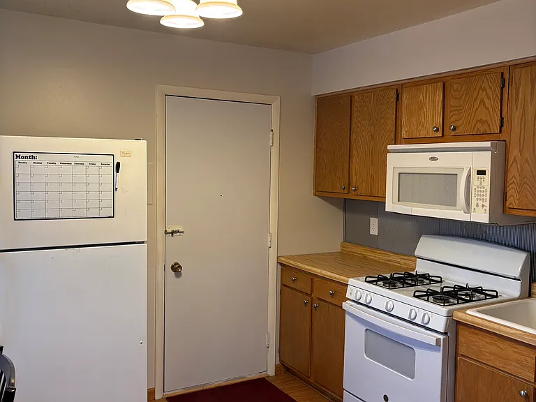 3107 La Salle Ave — Photo 7
