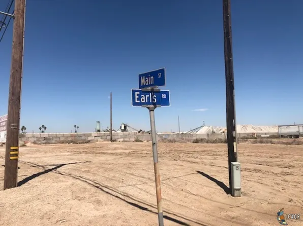 898 E Main St, El Centro, CA 92243