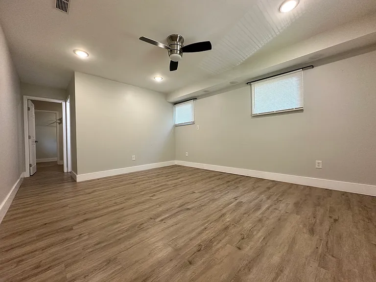 1893 Ridgeland Dr — Photo 6