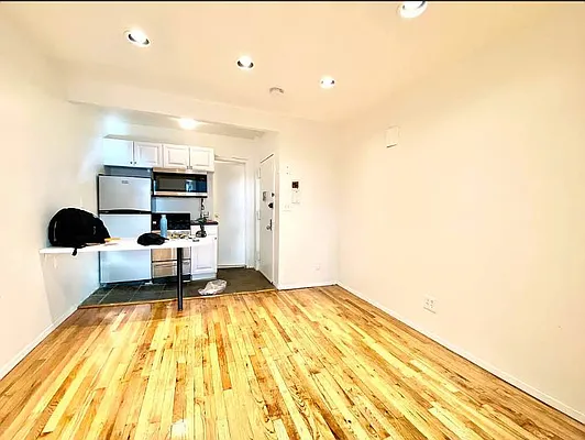 Rented by Best Apartments North Inc | media 12
