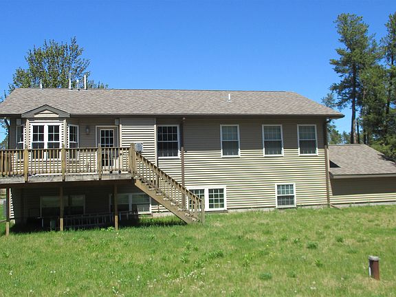 3rd image of 774 Lakewood Ln